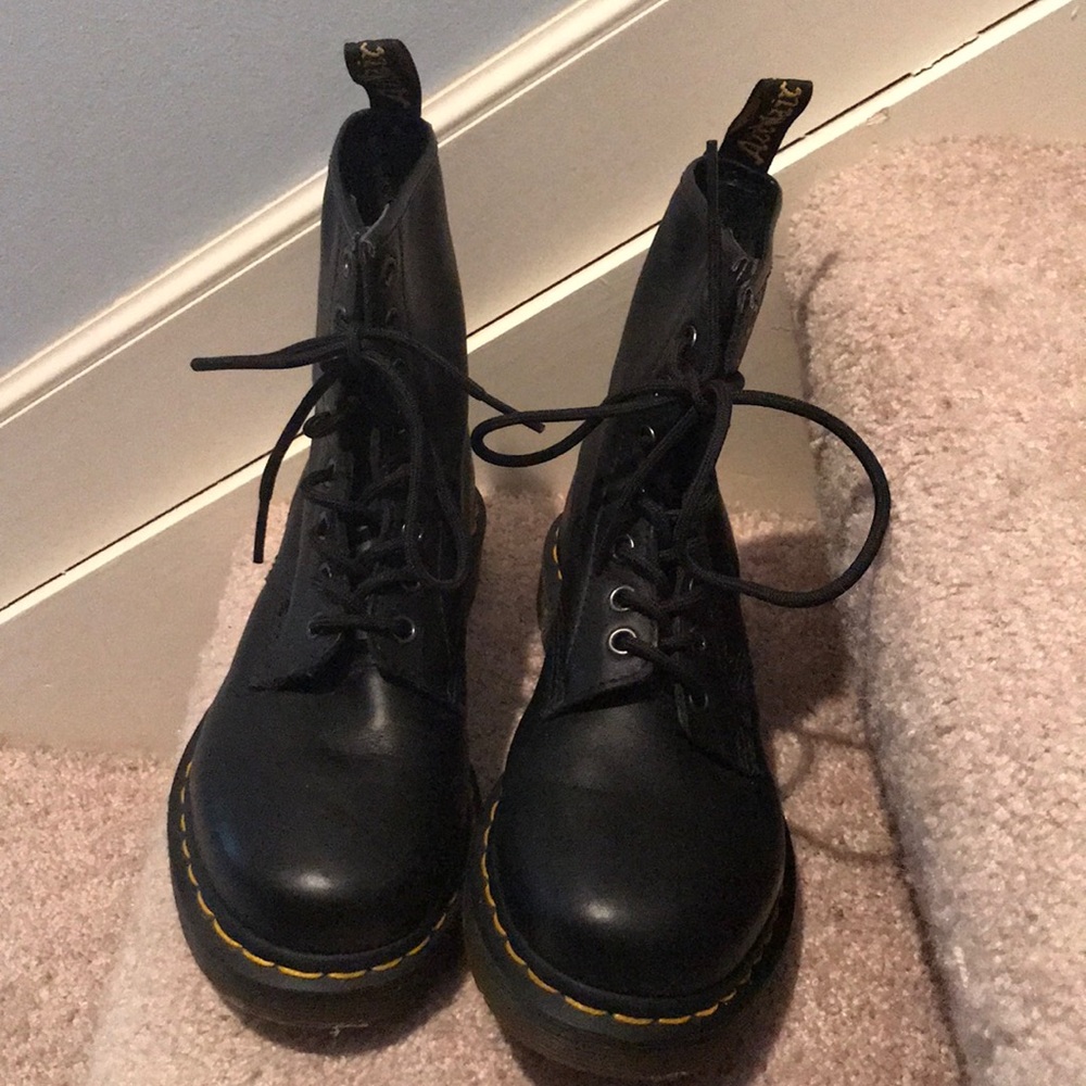 Dr. Marten Black Combat Boots
